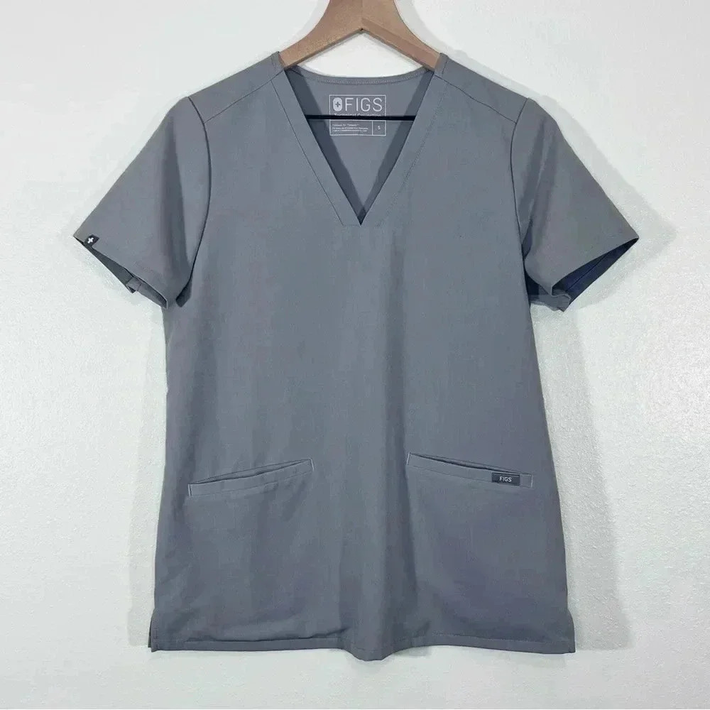 Figs Casma Three Pockets Light Gray Scrub Top
